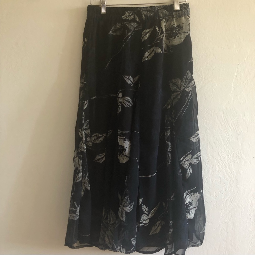 Cirana long size medium skirt with lining